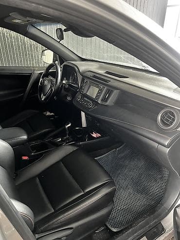 Транспорт: Toyota RAV4: 2018 г., Кроссовер — 5