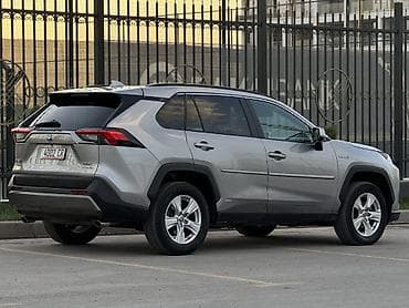 стапель бу купить: Toyota RAV4: 2020 г., 2.5 л, Вариатор, Гибрид, Кроссовер — 2