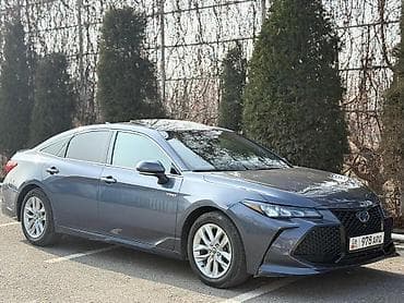 дишевли машина: Toyota Avalon: 2019 г., 2.5 л, Типтроник, Гибрид, Седан — 2