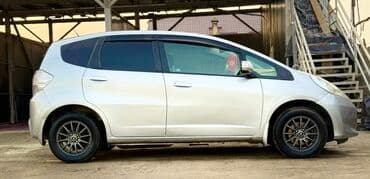 где купить батарейку для ключа от машины: Honda Fit: 2011 г., 1.3 л, Вариатор, Гибрид, Хэтчбэк — 2