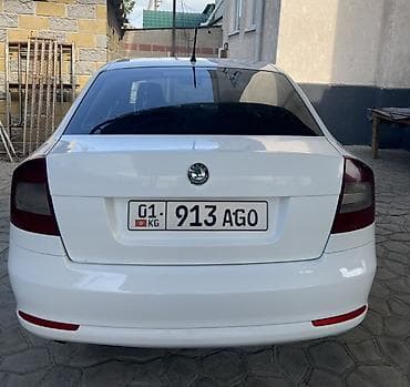 4: Skoda Octavia: 2011 г., 1.4 л, Механика, Бензин, Лифтбек — 2