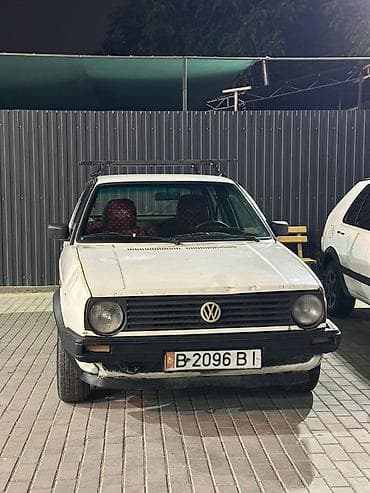 Продажа авто: Volkswagen Golf: 1992 г., 1.8 л, Механика, Бензин, Хэтчбэк — 8