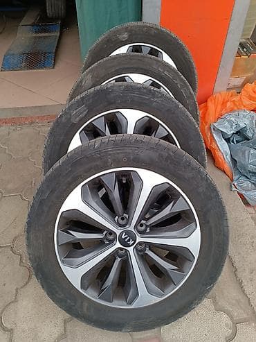 Колеса в сборе 225 / 55 / R 17, Комплект, Легковые, Литые, отверстий - 5