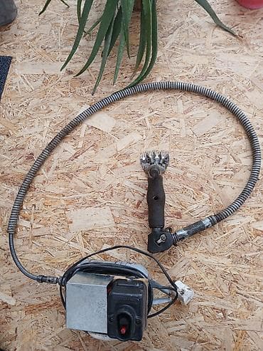 сено измельчител: Электрическая машинка для стрижки овец (стационарная с гибким валом) — 1