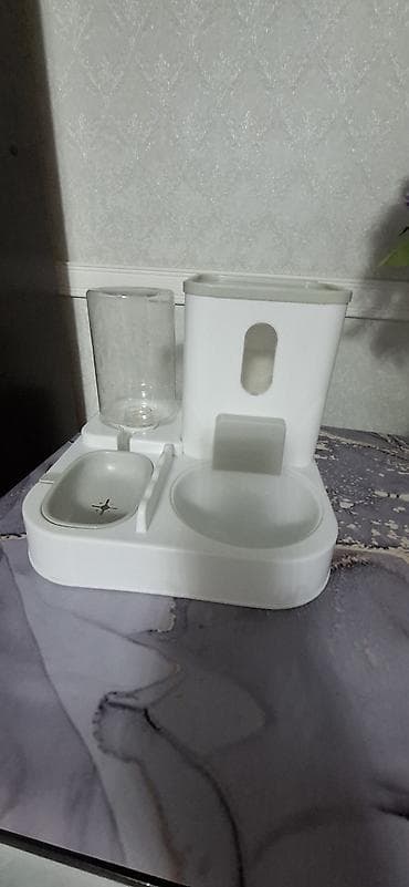 автокормушка для рыб: Автоматическая кормушка и поилка для кошек/собак 3-в-1 - — 1