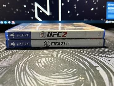 игры на пс: Набор из двух дисков для PlayStation 4 (PS4) от EA Sports: - FIFA 21 — — 2