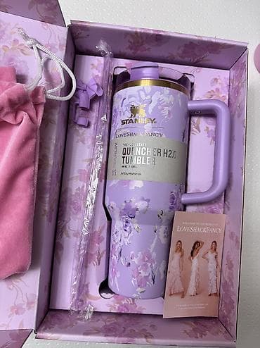 одноразовые стакан: Термокружка Stanley😍😍😍 В НАЛИЧИИ все цвета, самый большой выбор Объем — 9