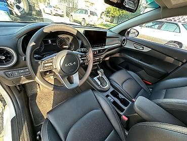 Kia K3: 2021 г., 1.6 л, Вариатор, Бензин, Седан — 6