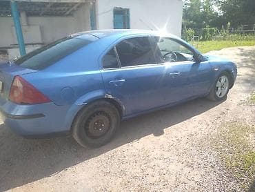 Продажа авто: Ford Mondeo: 2001 г., Седан — 2