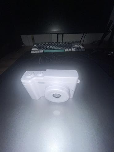 web camera: Цифровая камера, мыльница Есть фотки и видео снятые на камеру, могу — 8