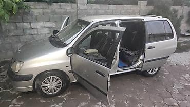 таёта раум: Toyota Raum: 2001 г., 1.8 л, Автомат, Бензин, Минивэн — 3