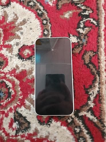 samsung 01: IPhone 13, Б/у, 128 ГБ, Белый — 3