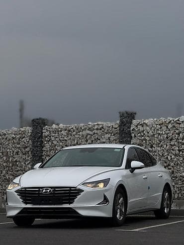 Hyundai Sonata: 2019 г., 2 л, Автомат, Бензин, Седан