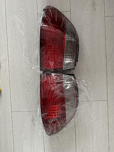 Продаю абсолютно новые задние фонари на Honda Accord CG5