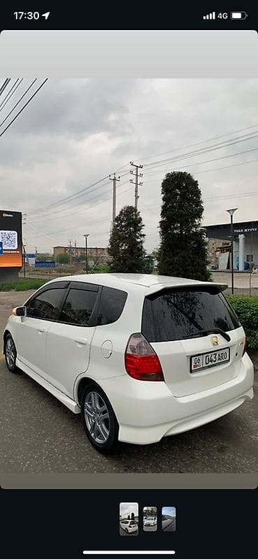 golf vr6: Honda Fit: 2003 г., 1.5 л, Автомат, Бензин, Хэтчбэк — 3