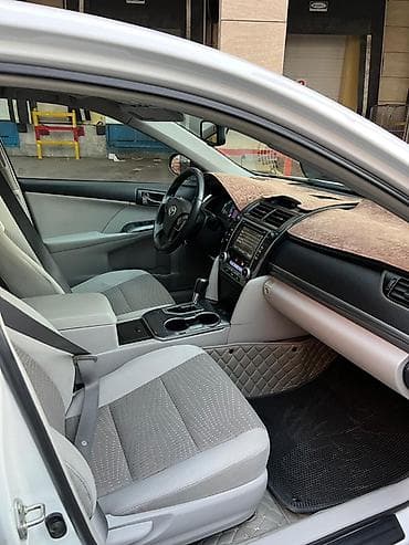 Toyota Camry: 2014 г., 2.5 л, Автомат, Бензин, Седан — 5