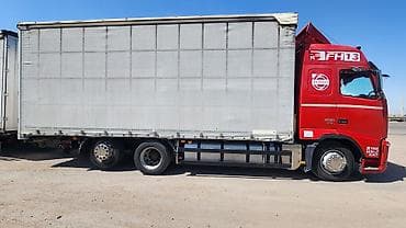 Тягач, Volvo, Тентованный