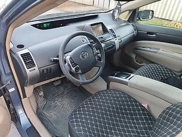 Продажа авто: Toyota Prius: 2003 г., 1.5 л, Вариатор, Гибрид, Лифтбек — 9