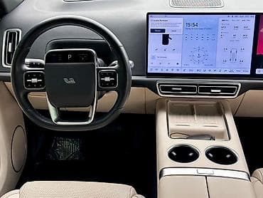 Lixiang L8: 2024 г., Автомат, Гибрид, Кроссовер — 10