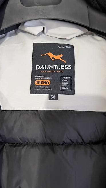 плащ полатка: Куртка, XL, Б/у, С утеплителем, Внутренние и внешние карманы, Двухслойная ткань, Затяжка внизу куртки — 8