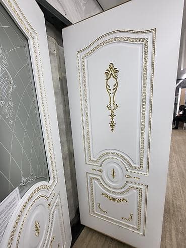 Межкомнатные двери (несколько моделей, белый цвет) - Классика с