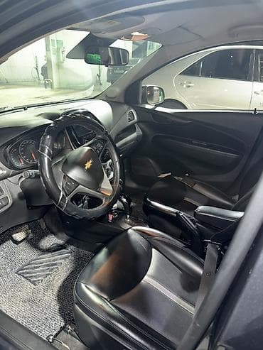 chevrolet kobalt: Chevrolet Spark: 2019 г., 1 л, Типтроник, Бензин, Хэтчбэк — 6
