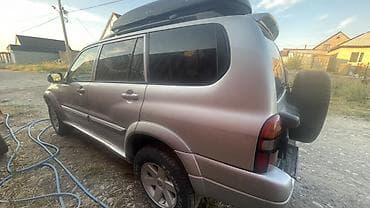 Продажа авто: Suzuki Escudo: 2001 г., 2.7 л, Автомат, Бензин, Внедорожник — 5