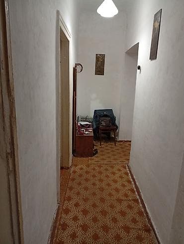квартира ново покровке: 2 комнаты, 69 м², Сталинка, 1 этаж, Старый ремонт — 4