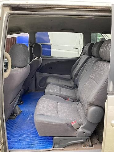 estima: Toyota Estima: 2002 г., Механика, Газ, Минивэн — 4
