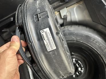 ndr p55: Саббуфер в запаску фирмы BOSE, подходит для Nissan/Infinity. Усилитель — 4