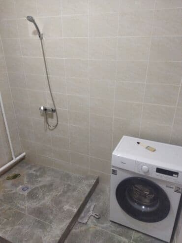 продается дом бгу: 40 м², 2 комнаты, Подвал, погреб, Забор, огорожен — 1