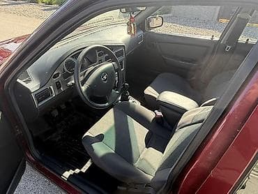 авто элек: Daewoo Nexia: 2011 г., 1.5 л, Кол менен иштөөчү, Бензин, Седан — 10