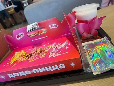 Цена договорная.Продам коробку от пиццы энчантикс состояние хорошее
