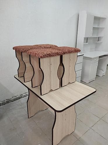 Ашкана үстөлү жана отургуч, Жаңы, Акысыз жеткирүү, түсү - Ак