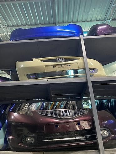 радиато: Бампер Honda, Б/у, Оригинал — 4