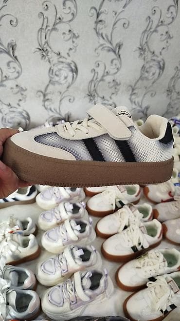 изи кросовки: Детская обувь: кроссовки и кеды - Модели: спортивные кроссовки и — 5