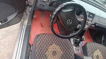 Mercedes-Benz 220: 2000 г., Механика, Бензин — 6