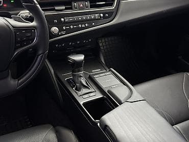 prius prim: Lexus ES: 2022 г., 2.5 л, Гибрид — 8