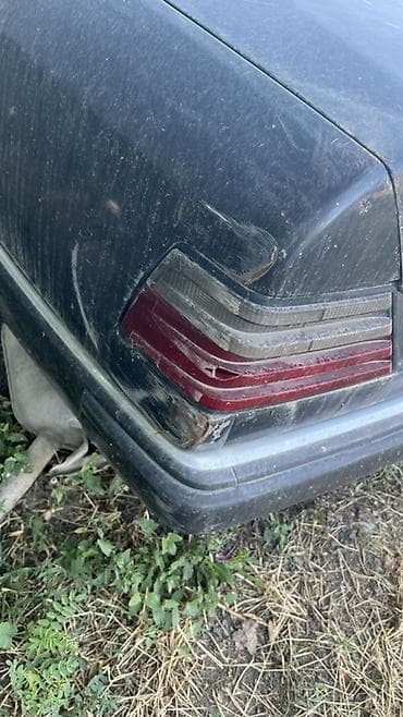 гос номер 04: Mercedes-Benz W124: 1992 г., Седан — 7