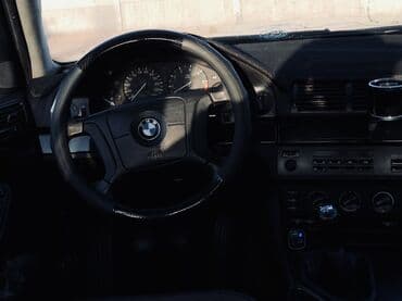 электрический домкрат: BMW 5 series: 1999 г., 2 л, Механика, Бензиновая, Седан — 9