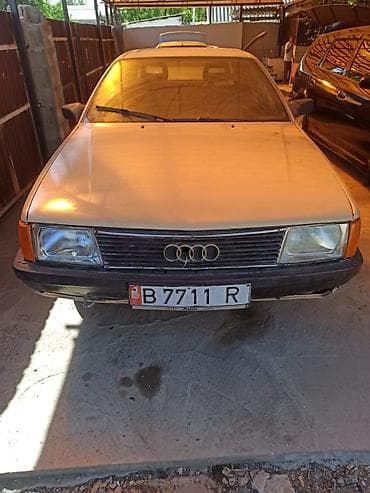 сары булун: Audi 100: 1990 г., 2 л, Кол менен иштөөчү, Бензин, Седан — 1