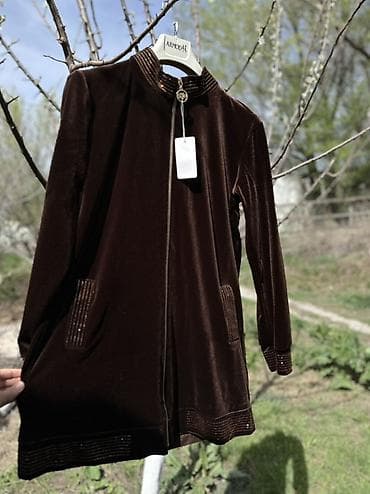 молнии: Велюровая женская туника/кардиган шоколадного цвета. - Материал — 2