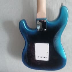 Гитары: Гитара, Страт, китай, масло, 2 сингла, 1 хомбакер, качественная — 3