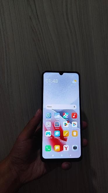 телефон айфон13: Redmi, Redmi 8, Б/у, 128 ГБ, цвет - Черный, 1 SIM, 2 SIM — 4
