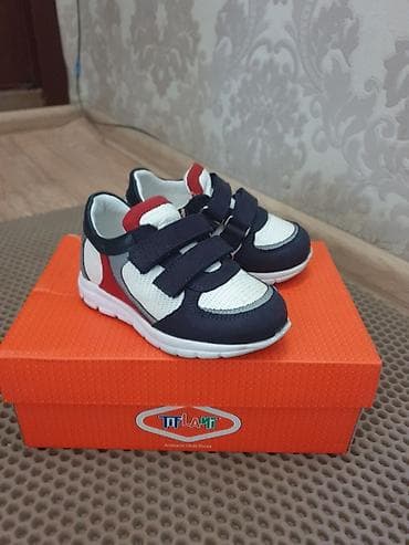 yeezy boost: Детские кроссовки Tiflani - Размер: 21 - Тип: кроссовки — 1