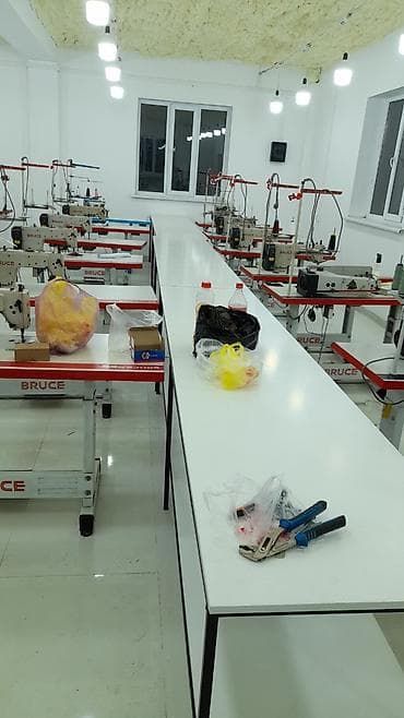 Бизнес үчүн жабдуулар: Кийим бычуучу үстөл, түсү - Ак — 3