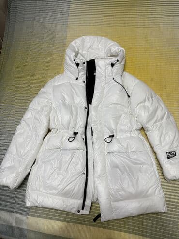 Куртки: Зимняя мужская подростковая парка, на 10-12 лет подойдет, темно-синего — 8