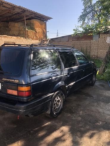 Volkswagen: Volkswagen Passat Variant: 1991 г., Механика, Универсал — 1