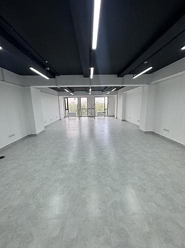 victor: Аренда офисов, 180 м², В бизнес центре — 2