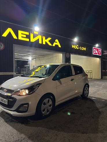 techno spark: Chevrolet Spark: 2019 г., 1 л, Автомат, Бензин, Хэтчбэк — 5